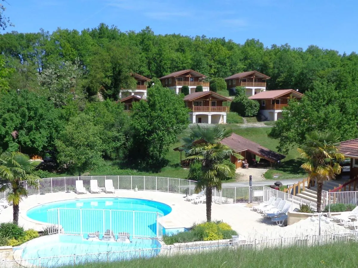 Village Du Soleil Mauroux  Francia